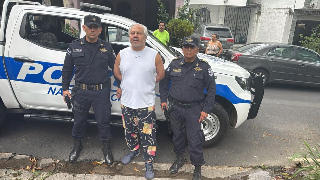 Netio28's tweet photo. Pedo pedo pedo... Pedo pedo!

Que caigan todos, todas! Los de ayer, los de hoy y los de mañana! https://t.co/lhWau1xT2x