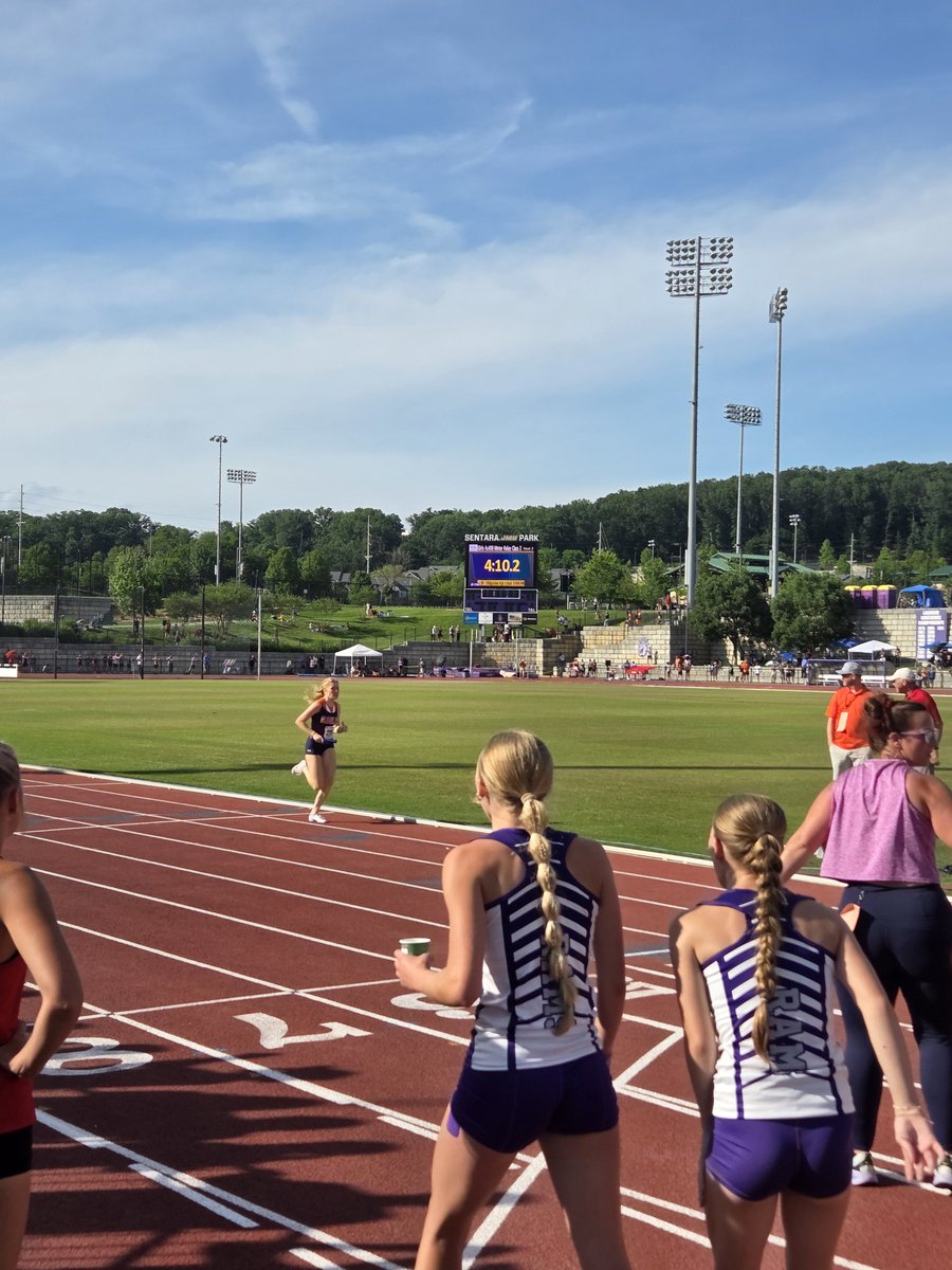 Clarke Co. Track tweet media