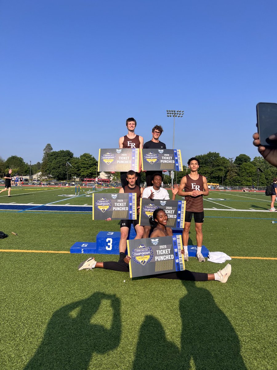 STATES BOUND! <a href="/ERBombers/">ER Bombers Athletics</a> 4 x 400 relay is heading to the <a href="/NYSPHSAA/">NYSPHSAA</a> championship next week! Eliot, Xander, Liam, Brennen, Clinton and Will.... Can they reset their own school record?!?