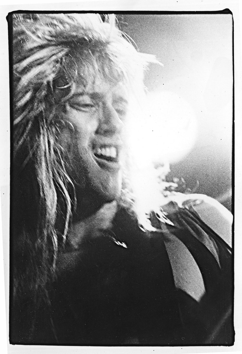 Just another night with Sweet Savage, 1988!
(📷 Ruben MacBlue)