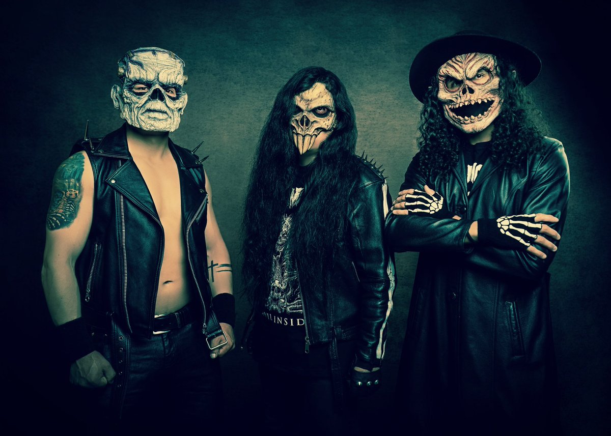 los_morts's tweet image. 🔥𝐋𝐎𝐒 𝐌𝐎𝐑𝐓𝐒🔥
𝐄𝐕𝐄𝐑𝐘 𝐃𝐀𝐘 𝐈𝐒 𝐇𝐀𝐋𝐋𝐎𝐖𝐄𝐄𝐍

#losmorts #devilinside #horrorpunk #horrormetal #newalbum #wearehorrorrecords