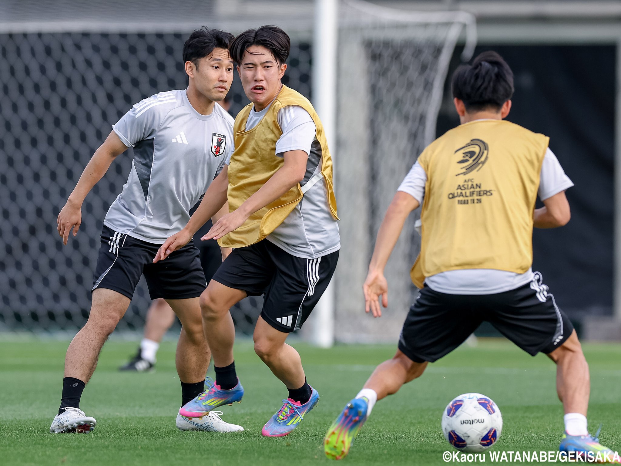 爆裂サッカー SportsLand スポーツランド | アディダス、 サッカースパイク
