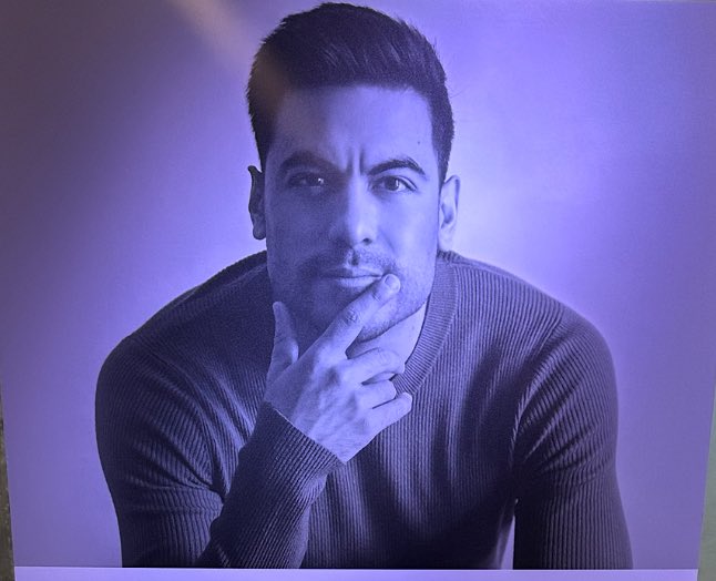 ClubSoloTu's tweet photo. Datos interesantes para los que no conocen a Carlos Rivera , los invito a que escuchen su último Álbum ,Que Significa El Amor? En todas las plataformas dig.

@_CarlosRivera @sonymusicmexico @mikenoriega @WestWoodEntt 

Aqui les dejo el enlace 🥰
⬇️⬇️⬇️⬇️

https://t.co/5IGzIUwyXf https://t.co/P75tDsUKWU