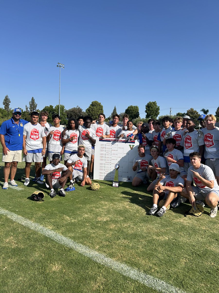 Jake Rasmussen (@jakerasmussen_) on Twitter photo Your 2025 Battle Of The Valley 7v7 Champions!
Congrats to <a href="/ClovisFootball/">Clovis Football</a> & <a href="/CoachAWilkins/">Aaron Wilkins</a> 🏆 Your 2025 Battle Of The Valley 7v7 Champions!
Congrats to <a href="/ClovisFootball/">Clovis Football</a> & <a href="/CoachAWilkins/">Aaron Wilkins</a> 🏆