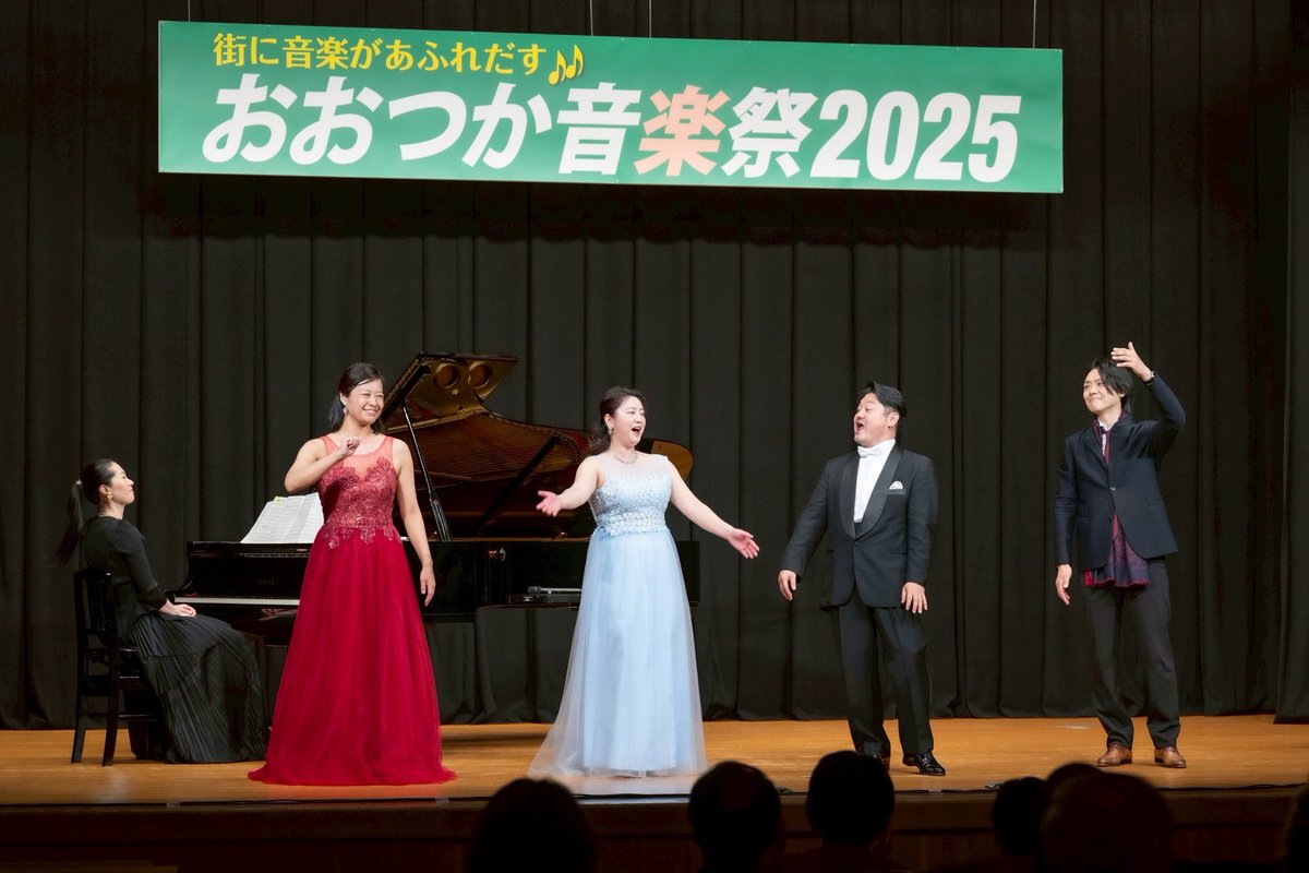 yokokubo_singer's tweet photo. おおつか音楽祭2025「オペラの饗宴」お陰様で無事に終演しました。
ご来場いただいた皆様、お世話になった音楽祭スタッフの皆様、本当にありがとうございました！
久しぶりにハバネラで客席を練り歩けて楽しかったです🌹✨
も〜さん、いつも素敵すぎるお写真をありがとうございます！@nyumiya0416s https://t.co/SzKPMviuc4