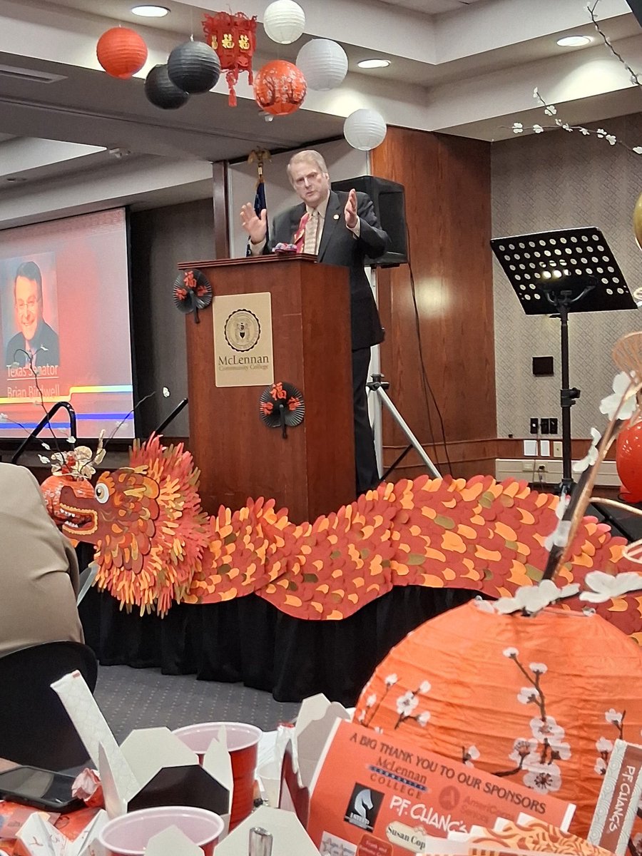 SenatorBirdwell's tweet image. Great to be back in the district. I was pleased to join Congressman Sessions, President of MCC Dr. McKown, and RSVP Director Susan Copeland for the annual volunteer recognition of citizens from six counties who provide countless hours of public service. This year’s Volunteer of…