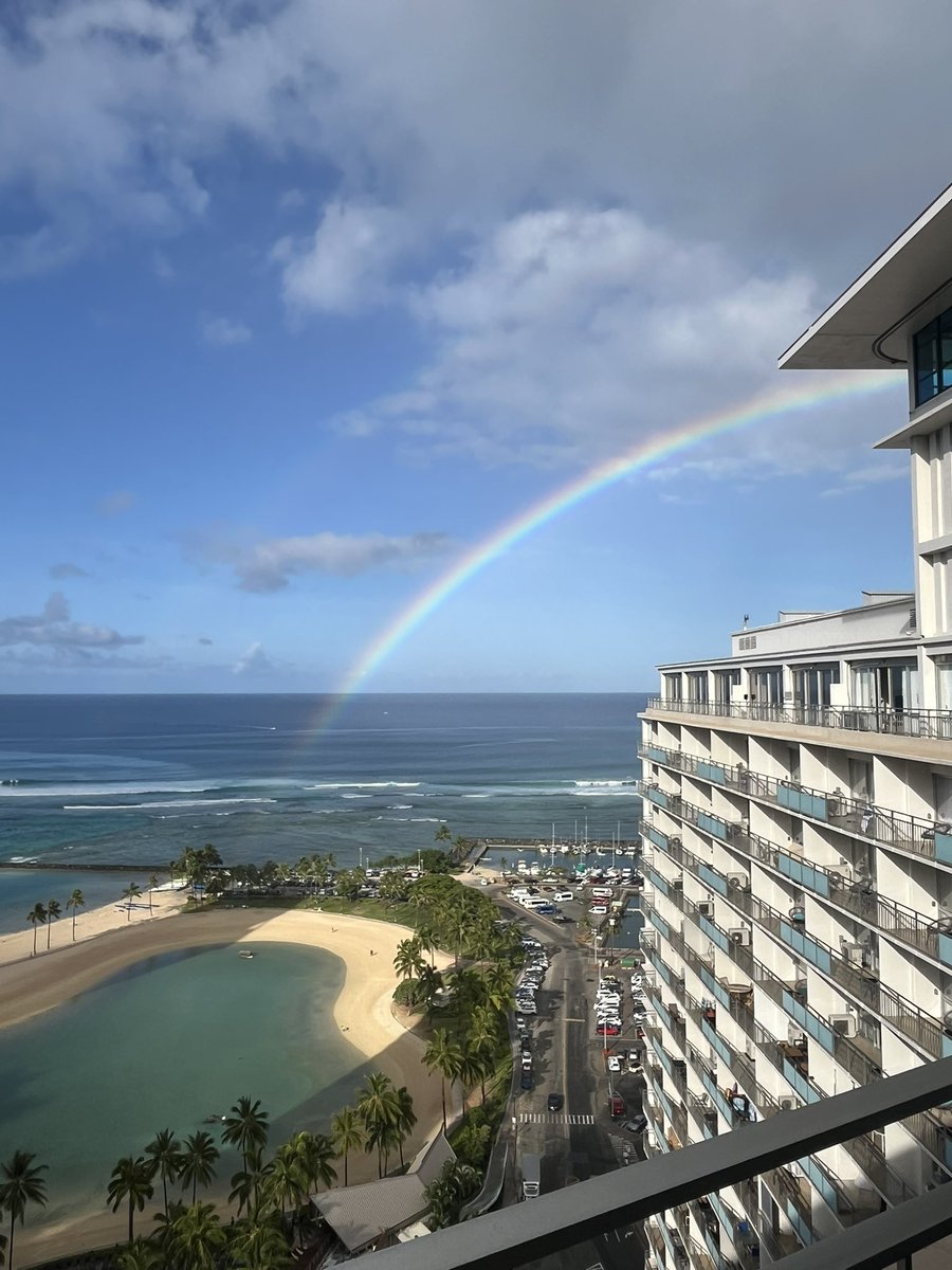 primafascci's tweet photo. Hawai’i 2025 🌺 https://t.co/BWBMXvXJAz
