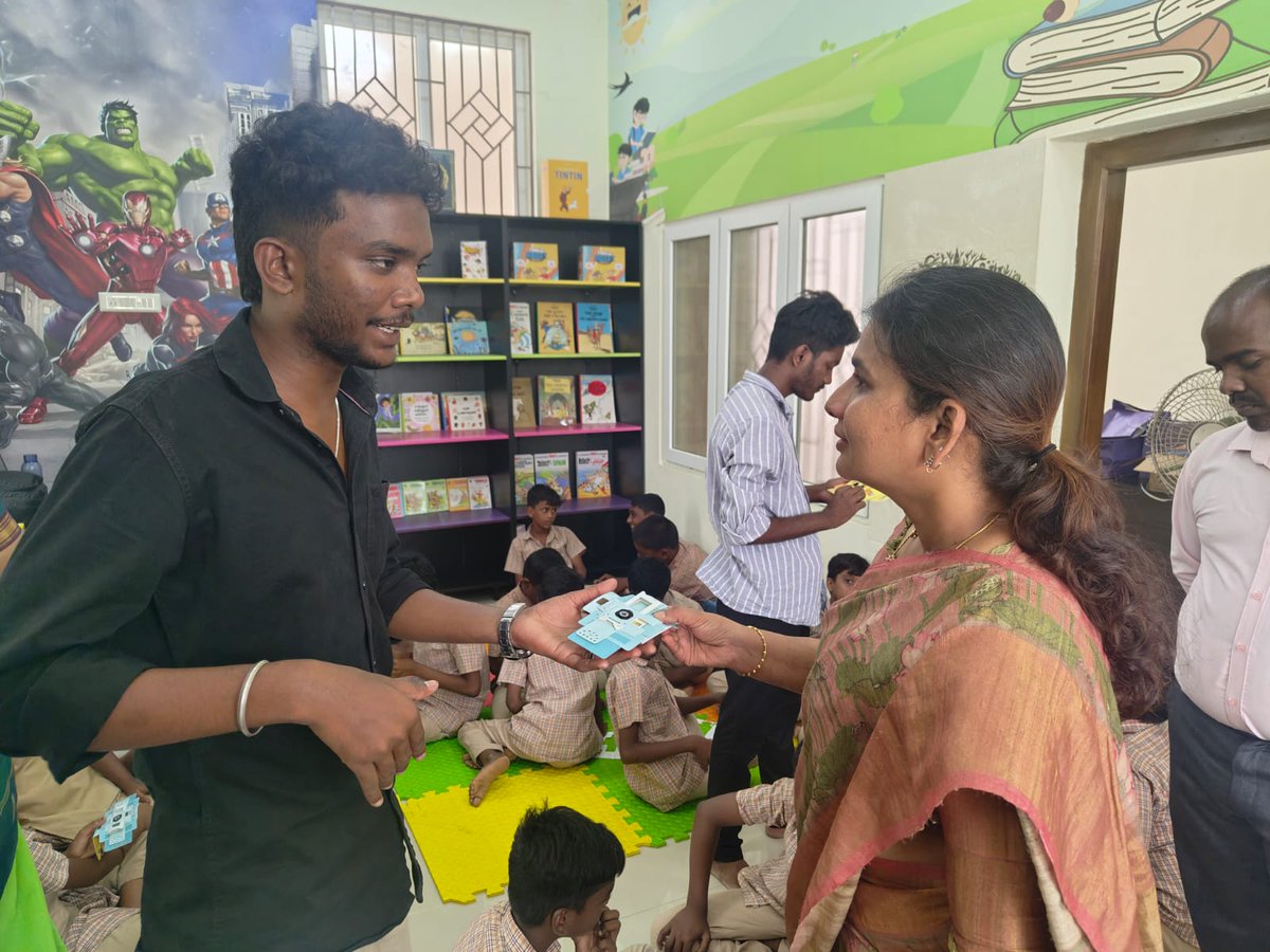 MMopatnsf's tweet image. அபிஷேக் ஏற்பாடு செய்திருந்த அரசு நிகழ்வில் மாணவர்களுக்கு சிவகாசியில் இனியன் பயிற்சி வழங்கினார்.