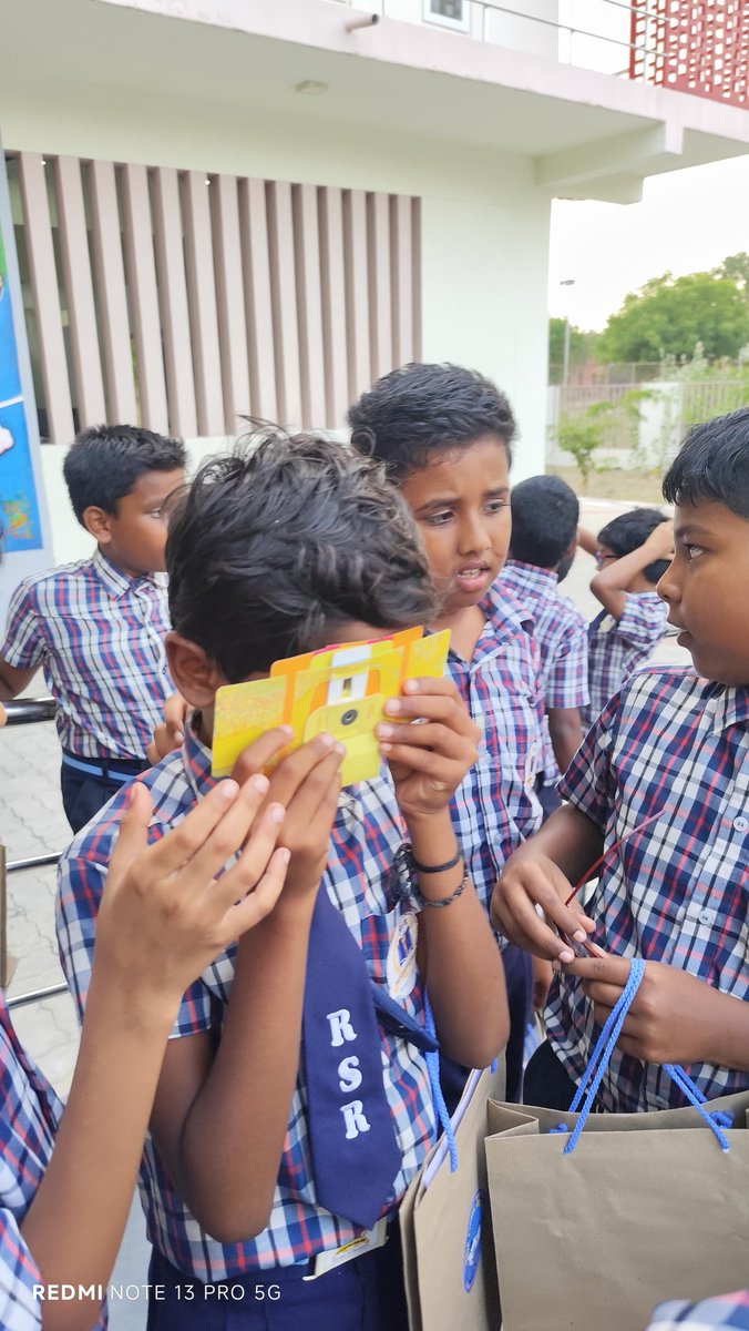 MMopatnsf's tweet image. அபிஷேக் ஏற்பாடு செய்திருந்த அரசு நிகழ்வில் மாணவர்களுக்கு சிவகாசியில் இனியன் பயிற்சி வழங்கினார்.
