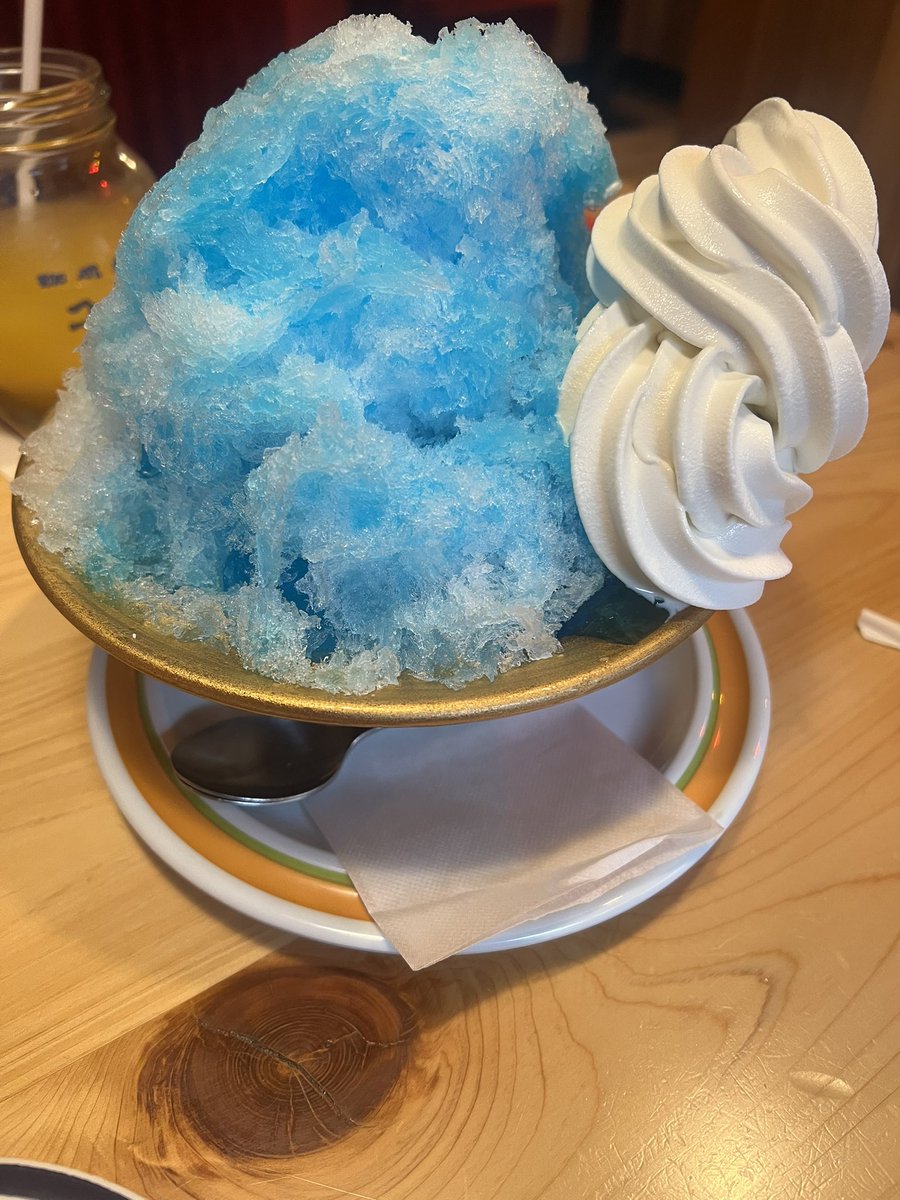 クッピーラムネコラボと聞いてコメダ珈琲に😋