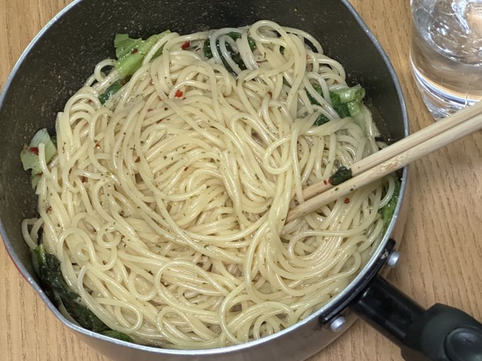 パクパクごっくん