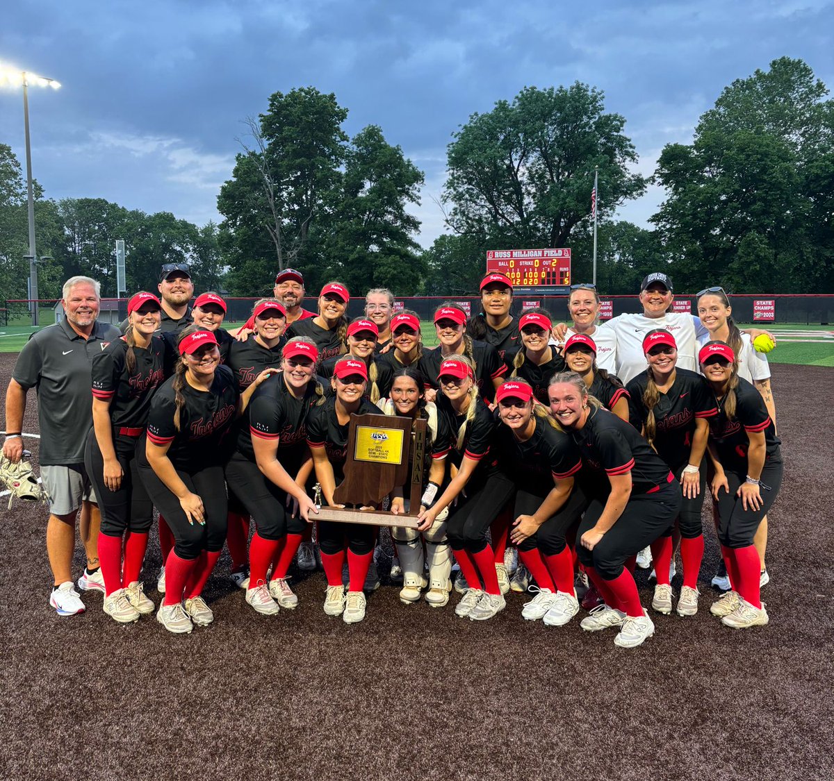 Semi-State Champs!! Going to State! 🥎🏆