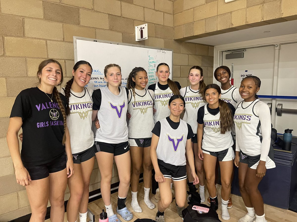 Valencia Girls Basketball (@valenciagirlsbb) on Twitter photo Nice start to the summer for the Gold team with a two point victory over Ventura!
Next stop <a href="/girlscalilive/">Girls California Live 25</a> in Roseville!
#HornsUp Nice start to the summer for the Gold team with a two point victory over Ventura!
Next stop <a href="/girlscalilive/">Girls California Live 25</a> in Roseville!
#HornsUp