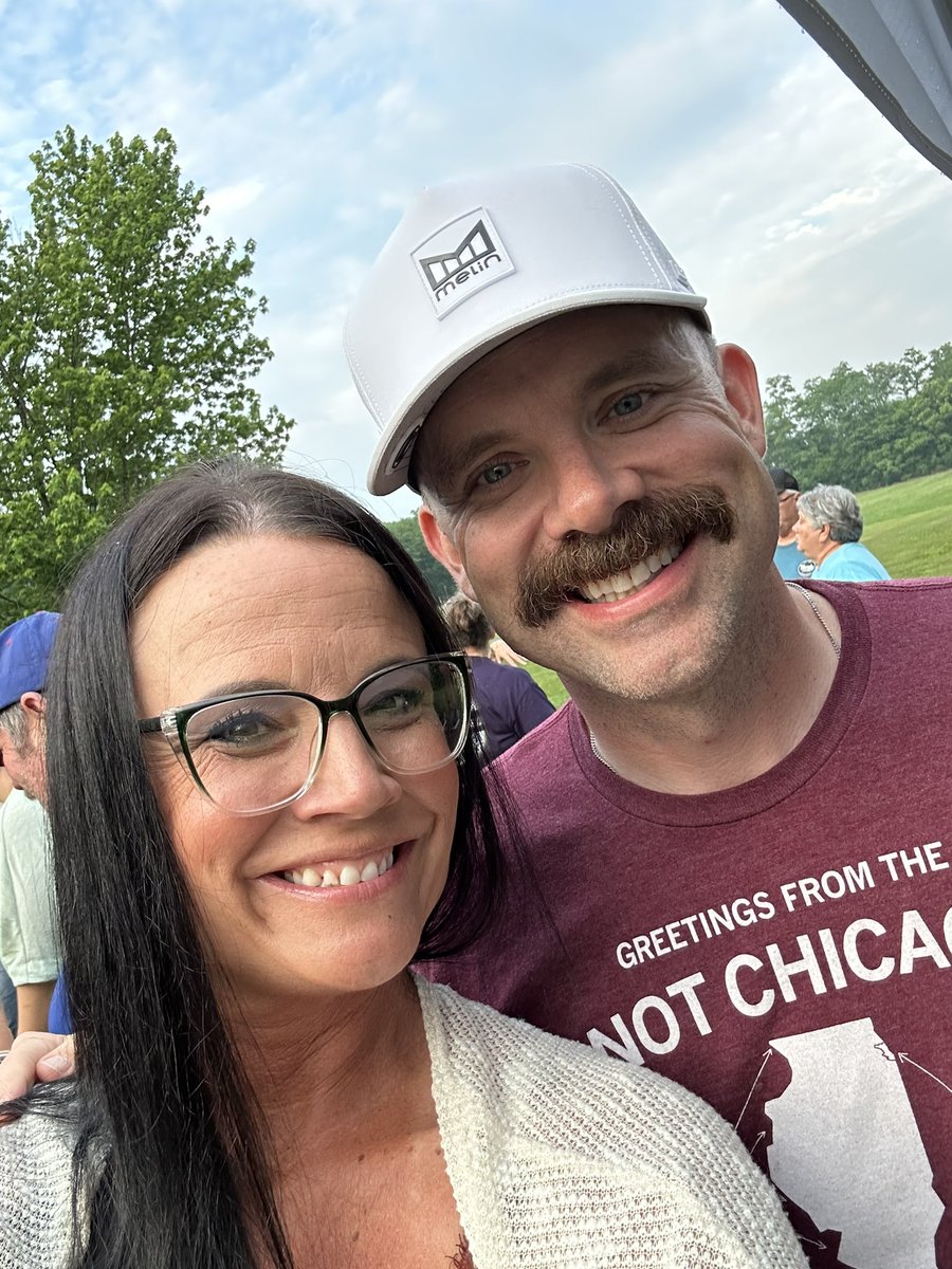 Blessing my brother <a href="/clintchaffer/">Clint Chaffer</a> with my presence tonight!  😁😘🙃.