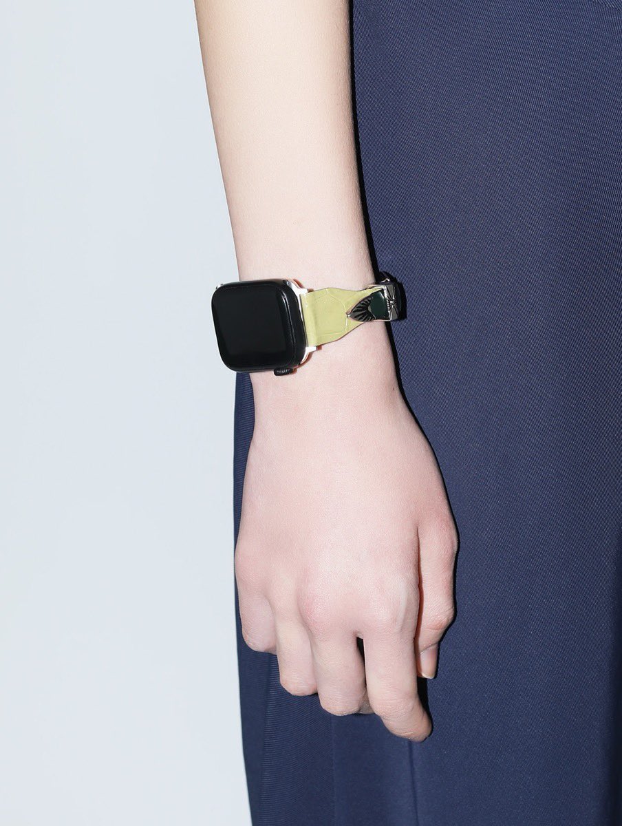 TOGA Apple Watch対応ウォッチベルトの2025年秋冬モデルが国内