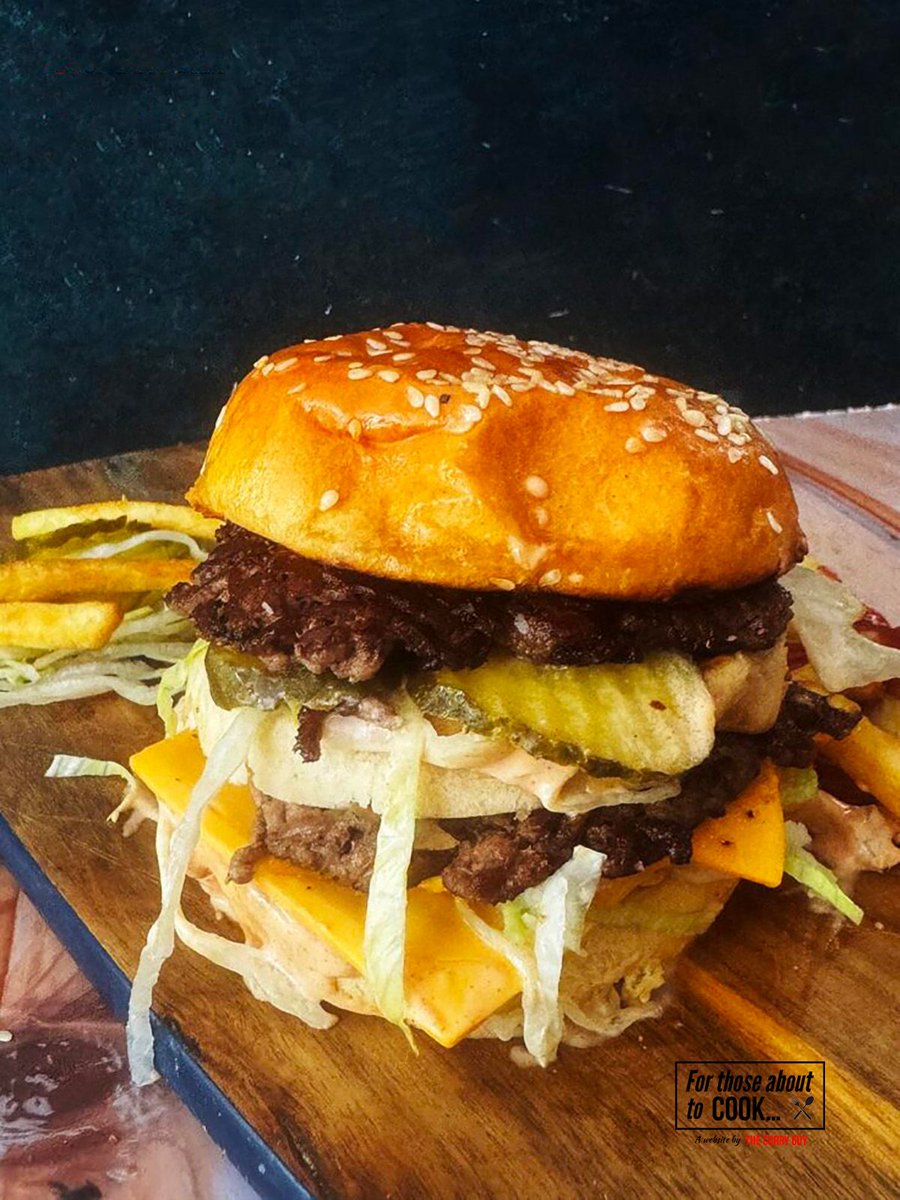 Why not make your own Big Mac? It's a lot better. RECIPE HERE 👉 buff.ly/RXsax8u