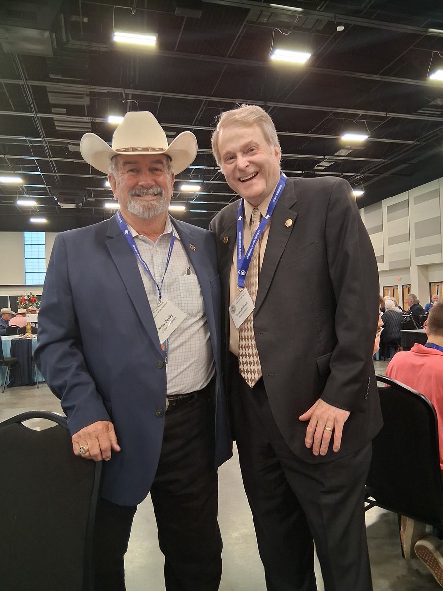 SenatorBirdwell's tweet image. Continued my Saturday in Waco by joining the Texas Ranger Assoc. Foundation for their annual reunion dinner. Great to see former Chief of the Rangers Kirby Dendy. Also got to see former Ranger and now Sheriff of Llano County, Marquis Cantu. The Ranger Foundation does great work…