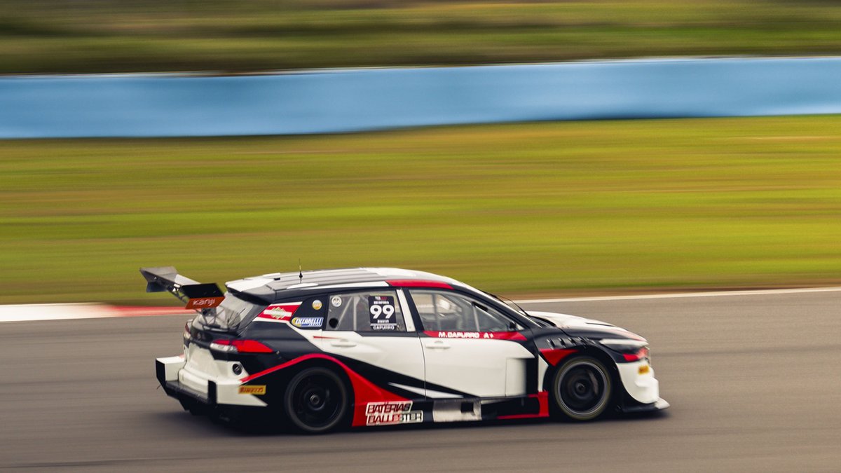 Apuesta al ritmo de su auto en #Rosario 

Finalizó 9° en la tercera clasificación de la temporada que disputó el #TC2000 en el <a href="/AutodromoRos/">Autódromo Rosario</a> , el piloto de #Necochea largará desde esta misma posición la carrera final de este domingo
👉 facebook.com/MatiasCapurroOk 👀