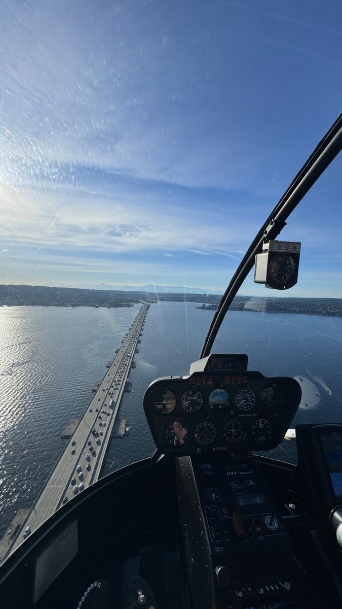 The weather today was great. It has been a long time since I last experienced the view from the air. Today’s feeling was really great! I still want more!