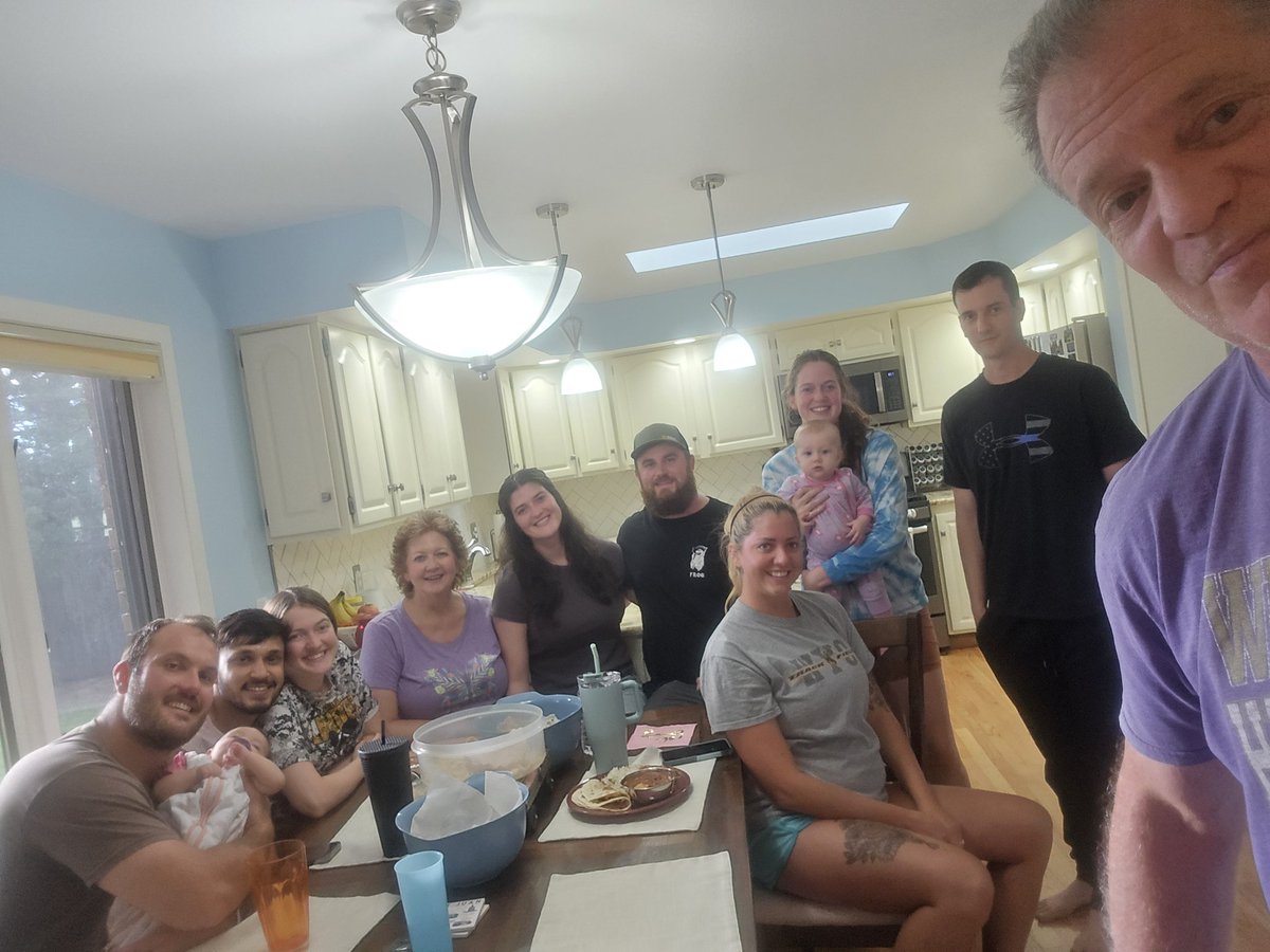 Everyone but Presley and Haylee.