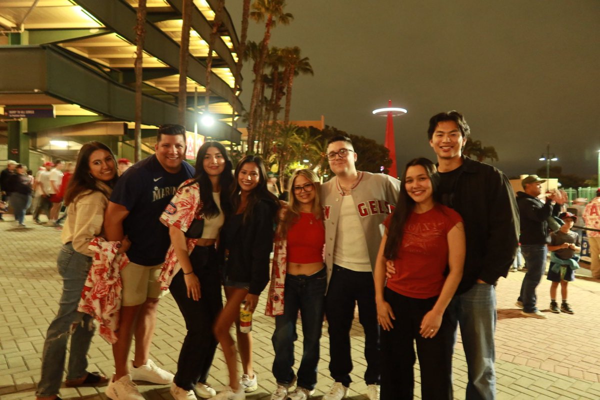 Mrs. Armenta tweet media