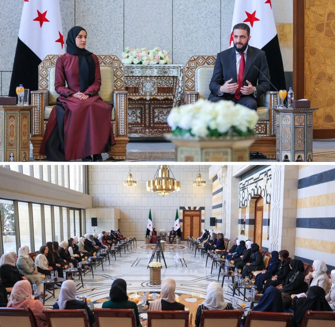 ahmadalsbaih0's tweet image. استقبل الرئيس الشرع وعقيلته السيدة لطيفة الدروبي، وفداً نسائياً من كافة المحافظات السورية قدّم التهاني بمناسبة عيد الأضحى المبارك