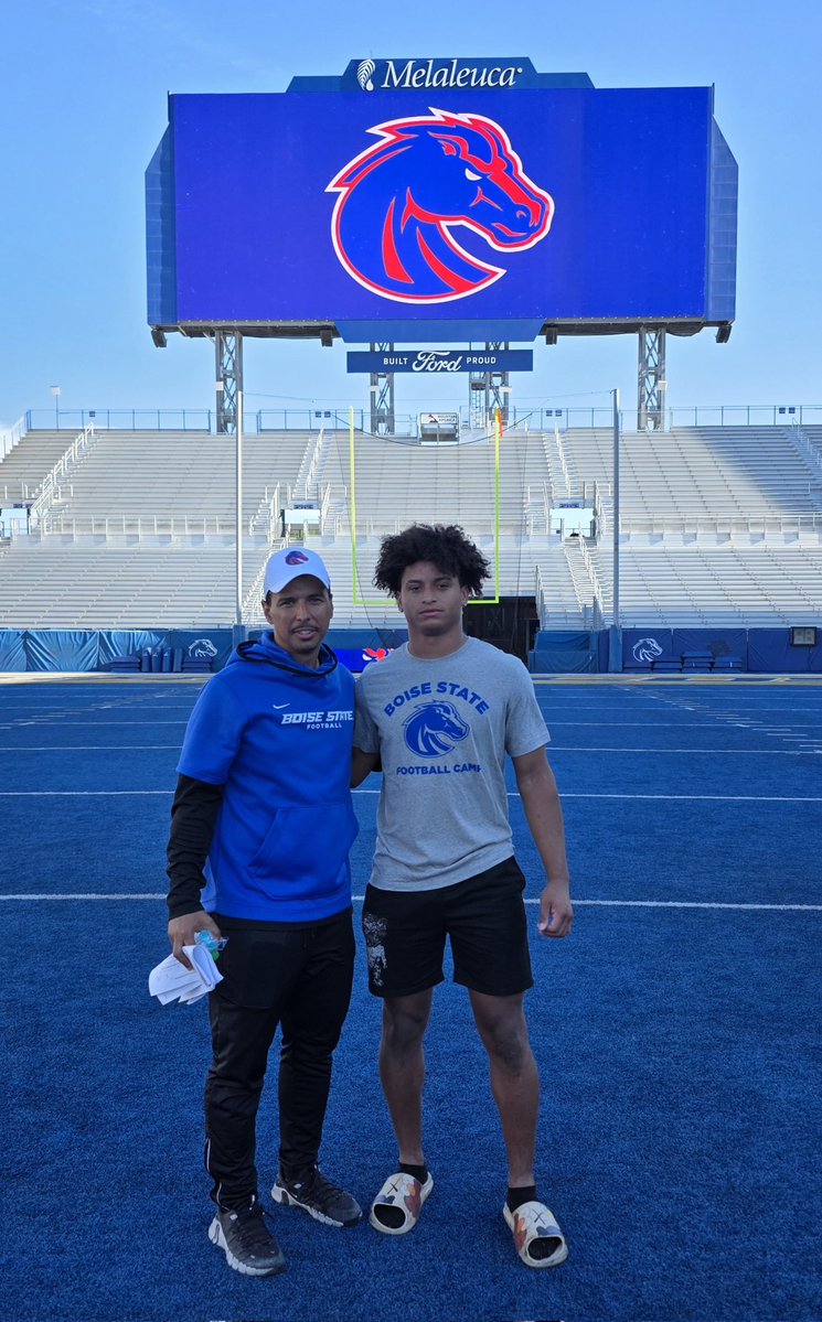 Deshawn Krein (@deshawnkrein) on Twitter photo Man God is Good. What an honor to meet and chat w <a href="/Coach_SD/">Spencer Danielson</a>
Thanks so much for the invite. Can't wait to be back. What a special place. <a href="/BroncoSportsFB/">Boise State Football</a> <a href="/CoachChinander/">Erik Chinander</a> <a href="/DemarioWarren/">Demario Warren</a> <a href="/CoachUdy/">Justin Udy</a> <a href="/CoachCollins46/">Stacy Collins</a> <a href="/kyleyoung_BSU/">Kyle Young</a>
9/10 on my 1v1 reps today 🔒 Man God is Good. What an honor to meet and chat w <a href="/Coach_SD/">Spencer Danielson</a>
Thanks so much for the invite. Can't wait to be back. What a special place. <a href="/BroncoSportsFB/">Boise State Football</a> <a href="/CoachChinander/">Erik Chinander</a> <a href="/DemarioWarren/">Demario Warren</a> <a href="/CoachUdy/">Justin Udy</a> <a href="/CoachCollins46/">Stacy Collins</a> <a href="/kyleyoung_BSU/">Kyle Young</a>
9/10 on my 1v1 reps today 🔒