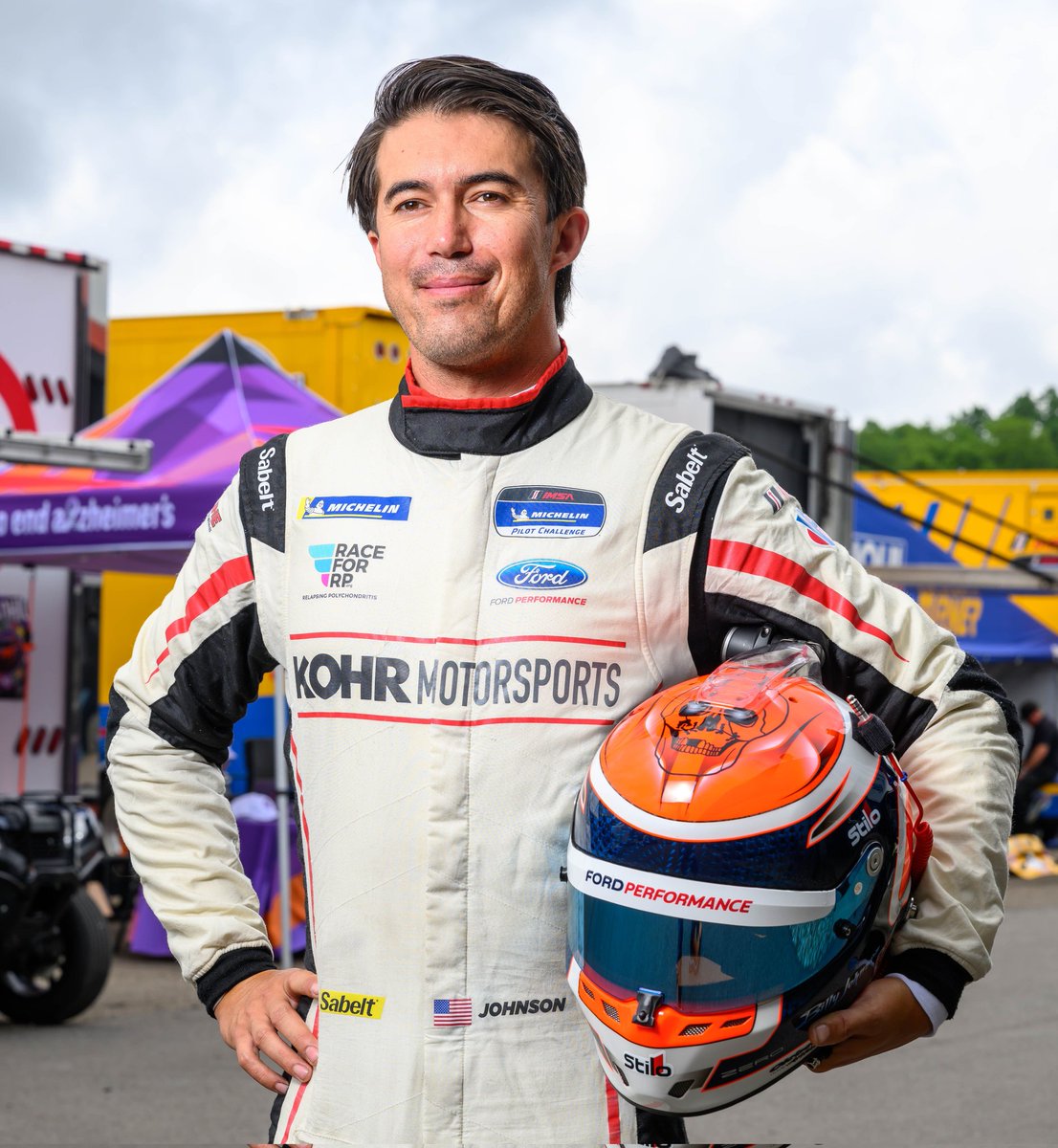 Looking mostly back to normal after Surgery #4 (a few days after the last race at Laguna Seca). The bone graft replaced the missing bone behind my upper lip, filling out the area which was previously sunken-in. 
.
Loving my new @stilo_usa ST6 helmet thats so light &amp; fits so well!