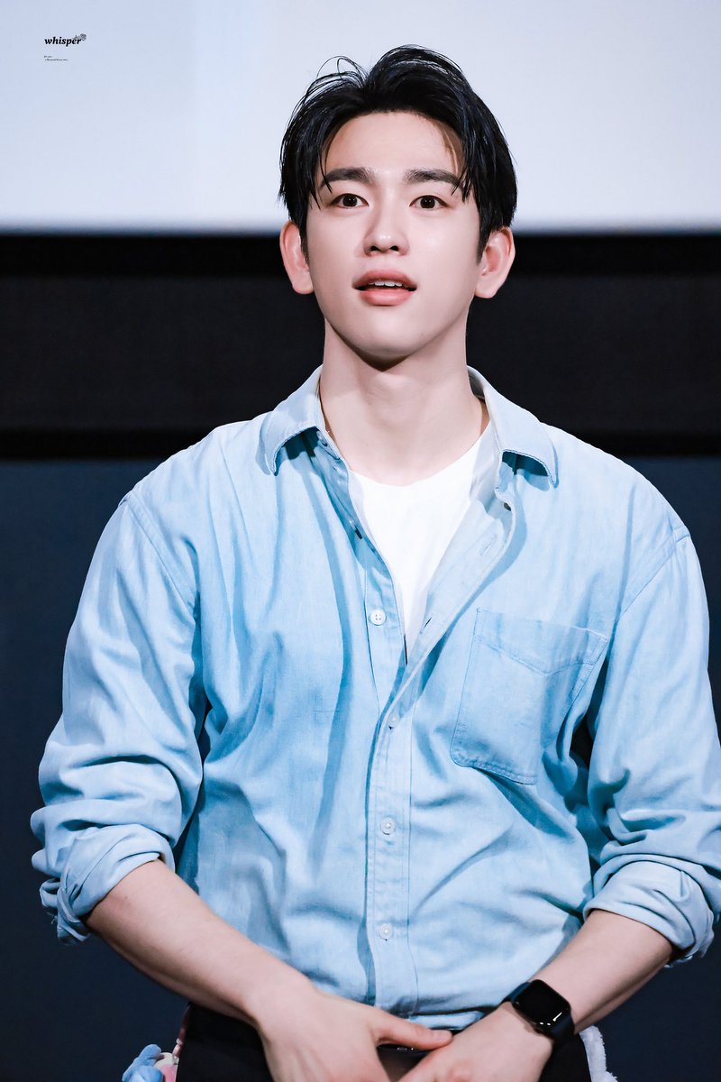 Whisper_922's tweet image. [HQ] 250607 하이파이브 무대인사 

✌️

@JINYOUNG 

#하이파이브 #Hi5 #HiFive 
#Jinyoung #진영 #박진영