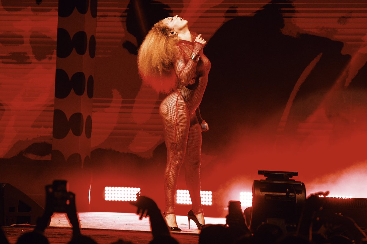 EPÍGRAFE x <a href="/uriassnake/">urizinha peligrosa</a> x fotografada por mim (fotos em 4K)