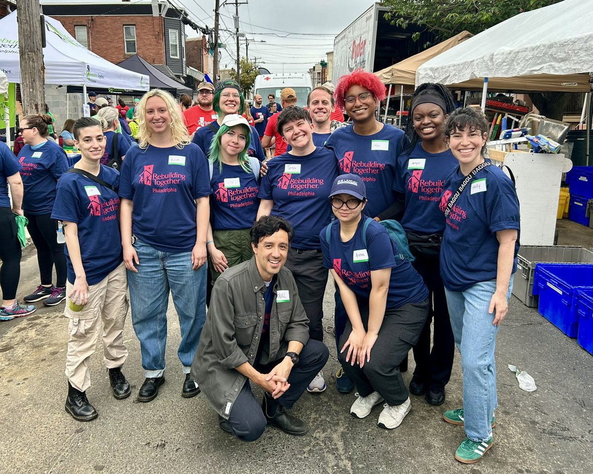 WillforPA's tweet image. Such a great time today with the #ruecrew supporting neighbors in North Philly with @RTPhiladelphia .
@RTPhiladelphia are doing powerful and transformative work to repair homes for working families across the city. Learn more and get involved at: rebuildingphilly.org
