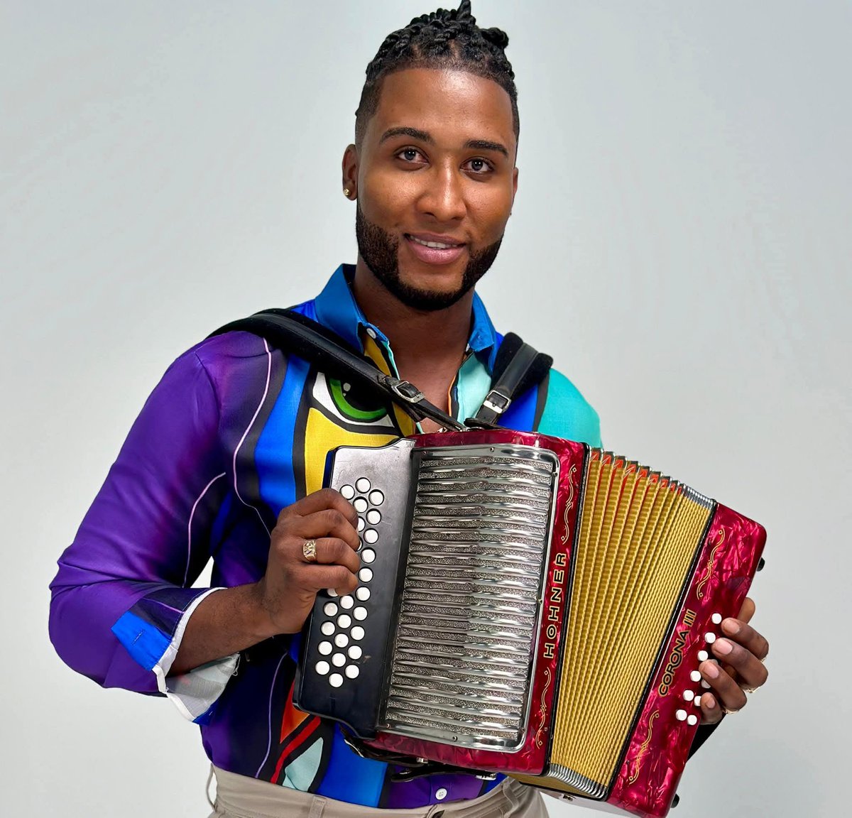dtudo1poucocv's tweet photo. CVMA 2025
Vencedor Kotxi pó do ano: Milito Freire
----
https://t.co/Uk3qT0NaN6
#CaboVerde | #Musica | #CVMA | #CVMA2025 | #CaboVerdeMusicAwards https://t.co/J87B6fI1Le