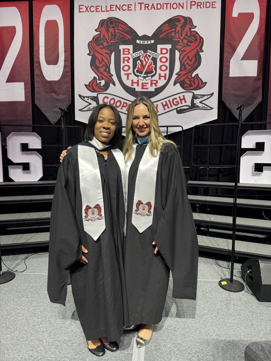 Thank you <a href="/Principal_CCHS/">Principal Perkovic</a>  for your leadership and dedication to Broward Schools. Thank you for your guidance my first 3 years as an Assistant Principal❤️🖤. <a href="/CooperCityHigh/">Cooper City High School</a> <a href="/CooperCityGOV/">City of Cooper City</a>