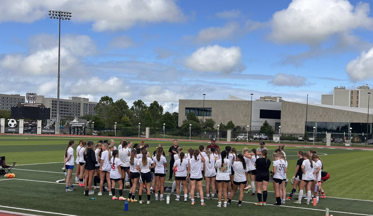 Incredible day yesterday at our ID Camp! A ton of talented future Bears in the mix! Thank you to all of the campers and coaches who came out!!