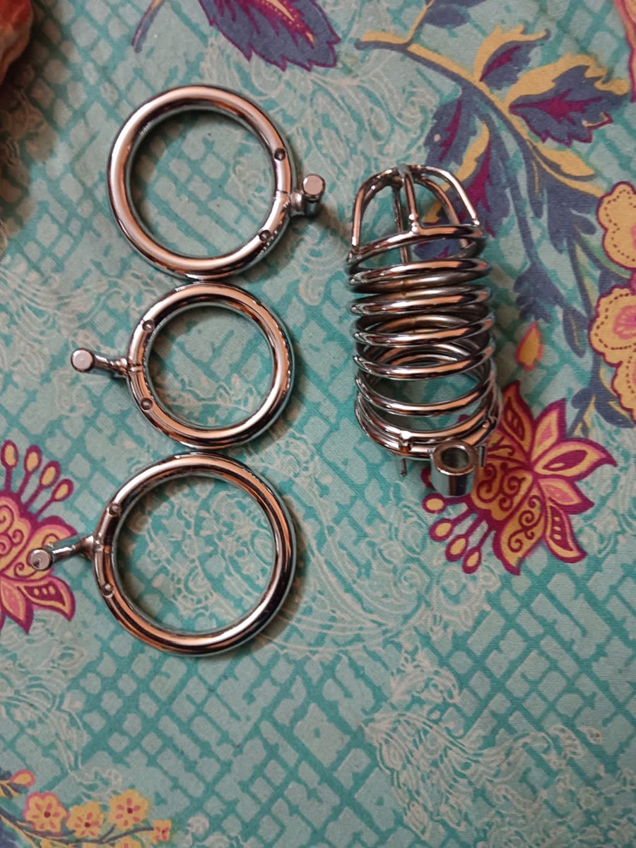 C̊h̊ås̊t̊i̊t̊ẙ r̊e̊åd̊ẙ