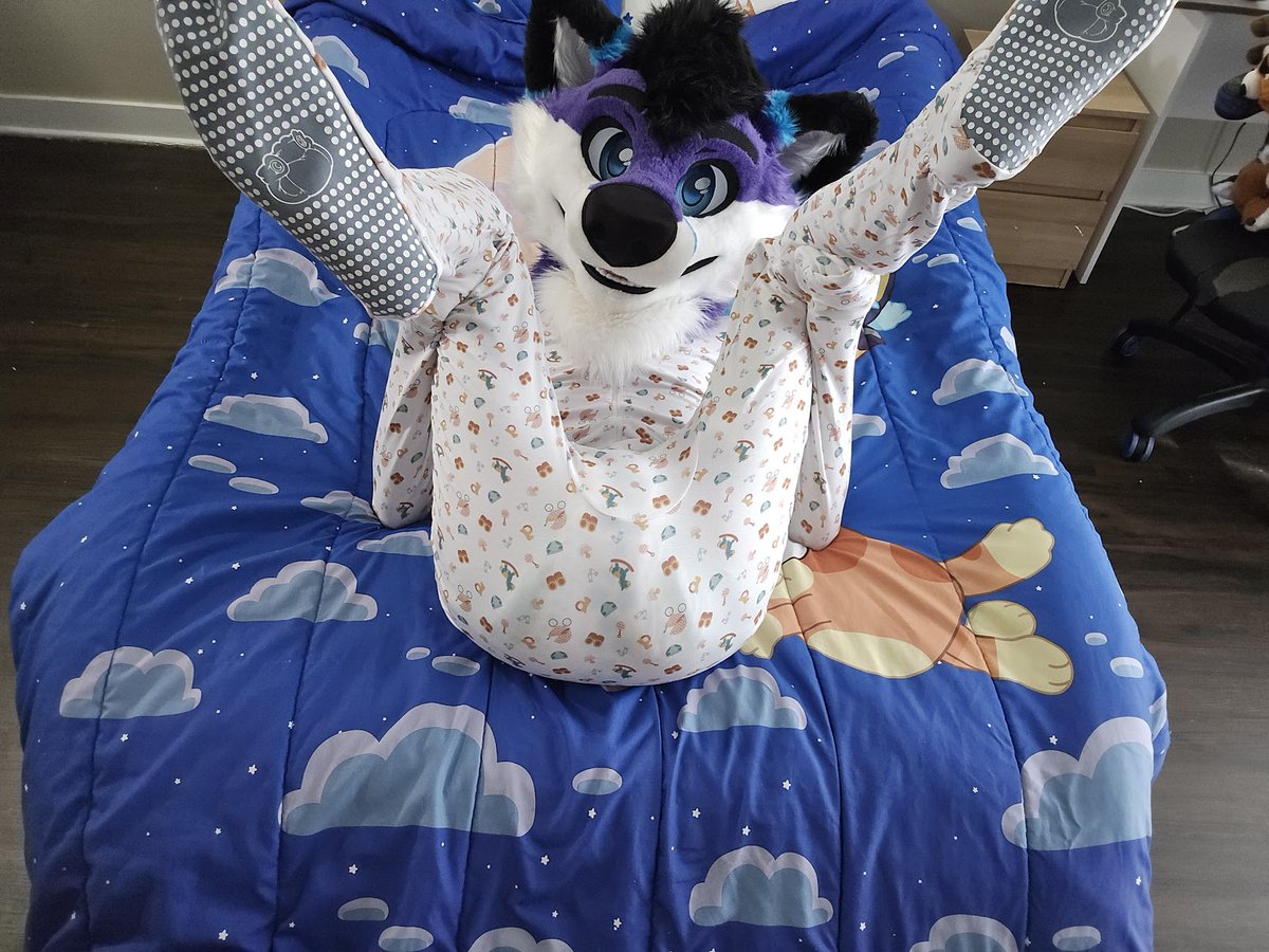 look at my feets!