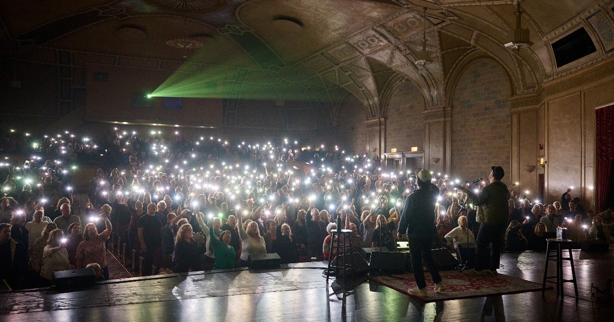 Give Dad the gift of unforgettable memories this Father’s Day! 

Grab tickets to a show at the Sanderson Centre and make it a night to remember.  Check our calendar at sandersoncentre.ca for events he’s sure to love!