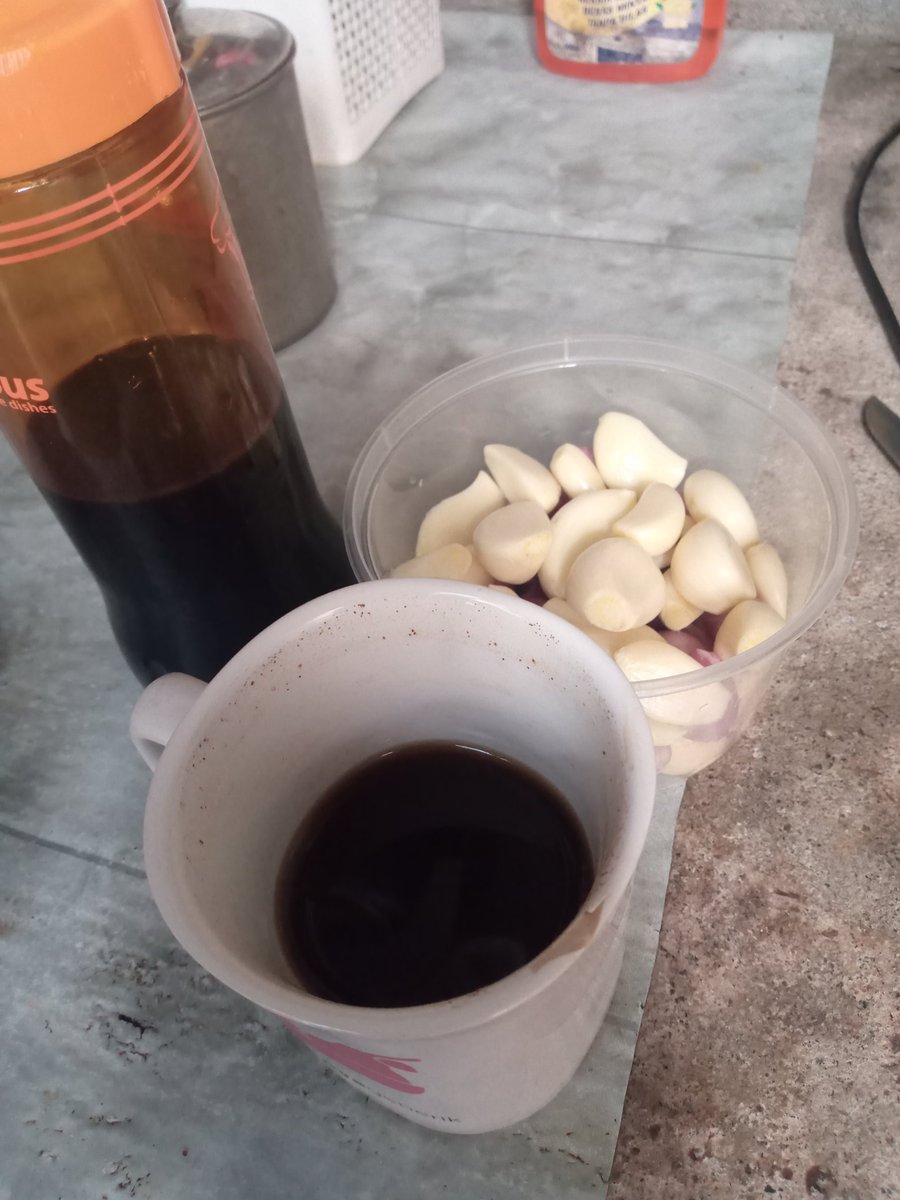 Seumur2 Nyate kambing kenapa ga pernah se enak bakul sate ?