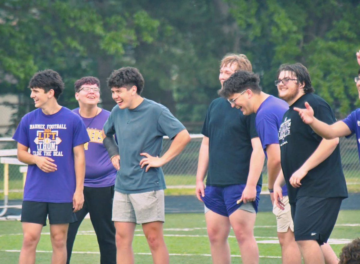 Maumee Football tweet media
