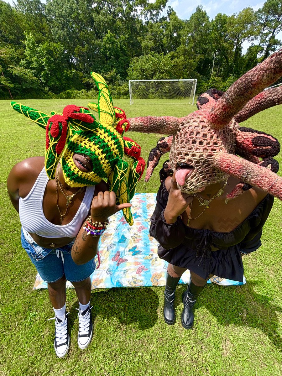 PYNKSTITCHES's tweet photo. Mask by Me!🎭 https://t.co/WmFGPr60M8