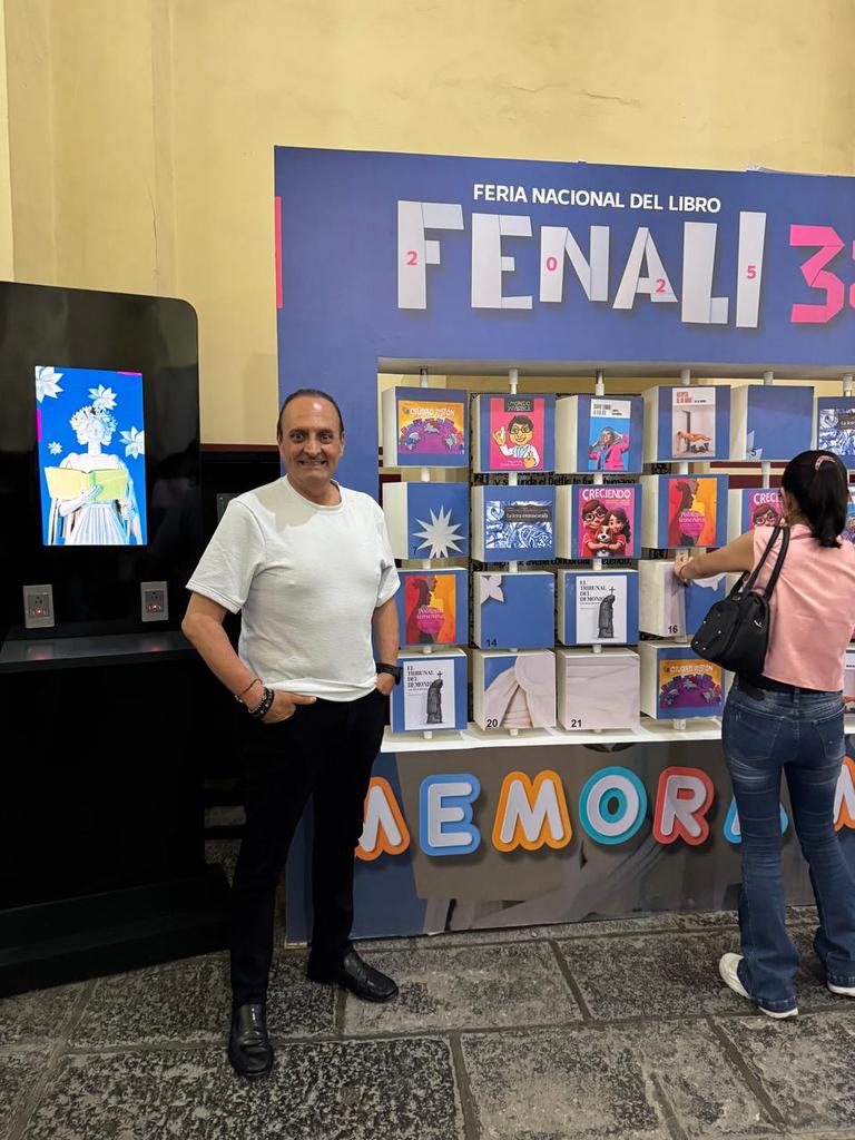 pepehanan's tweet image. En la @fenalibuap justo en el corazón de #Puebla en el #EdificioCarolino de la @BUAPoficial