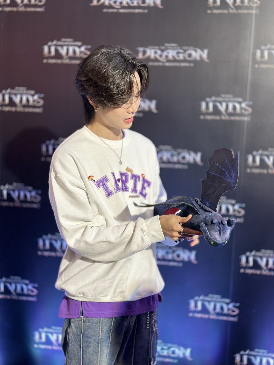 หน่องเซ้นเองจ้าแม่ tweet media