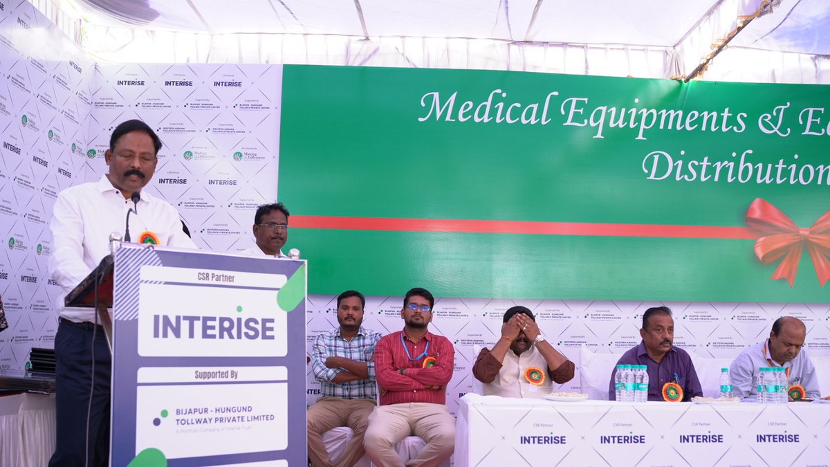 mtdngo's tweet photo. In Bijapur, #ProjectGyaanDaan &amp; #ProjectSanjeevani lit the path to a better future. With Interise Trust &amp; Western Andhra Tollway Pvt. Ltd., 8 schools got learning tools &amp; a struggling PHC got life-saving equipment. Education + Healthcare = Real Empowerment. 💚 https://t.co/gvaY8f2eYB