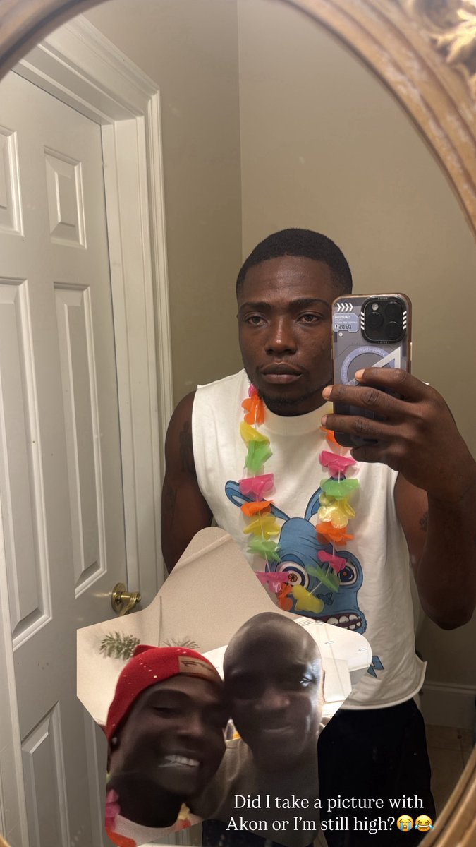 Did I take a picture with Akon or I’m still High?😭