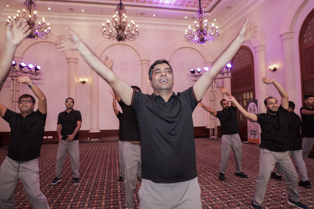HURL_INDIA's tweet photo. Shake. Smile. Repeat!
At #HURLAnnualMarketingConference2025, it wasn’t just strategy that flowed — the energy did too!
A vibrant Zumba session had Team HURL moving, bonding, and going Above & Beyond — one beat at a time.
#WellnessAtWork #TeamEnergy #HURLForBharat https://t.co/KmprJBBehg
