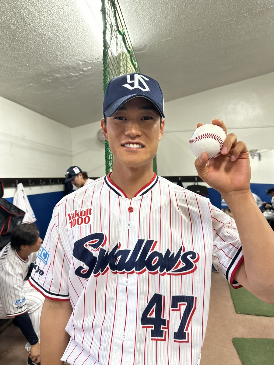 swallowspr's tweet photo. 本日のヒーロー様
おかえりなさいませ
次も頼んだぞ！
#高橋奎二

全てが印象深いホームラン
第3号
#伊藤琉偉

頼りになる助っ人
#オスナ

もっともっとお願いしますよ。
#swallows
#捲土重来 https://t.co/wUSTk1ynSM