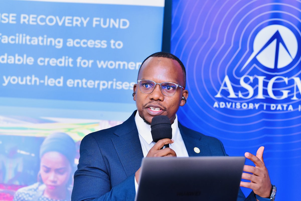 CEO East Africa Magazine (@ceoeastafrica) on Twitter photo How <a href="/gnugridcrb/">gnuGrid CRB</a>' <a href="/Obwangamoi/">Opio David</a> Is Using Data, Grit and Faith to Disrupt Ugandaâs Credit Landscapeâand Now Has His Eyes on Africa
In this candid interview, David Opio ObwangamoiâFounder & Executive Director of gnuGrid CRBâshares how he rose from a humble childhood on Buvuma Island How <a href="/gnugridcrb/">gnuGrid CRB</a>' <a href="/Obwangamoi/">Opio David</a> Is Using Data, Grit and Faith to Disrupt Ugandaâs Credit Landscapeâand Now Has His Eyes on Africa
In this candid interview, David Opio ObwangamoiâFounder & Executive Director of gnuGrid CRBâshares how he rose from a humble childhood on Buvuma Island