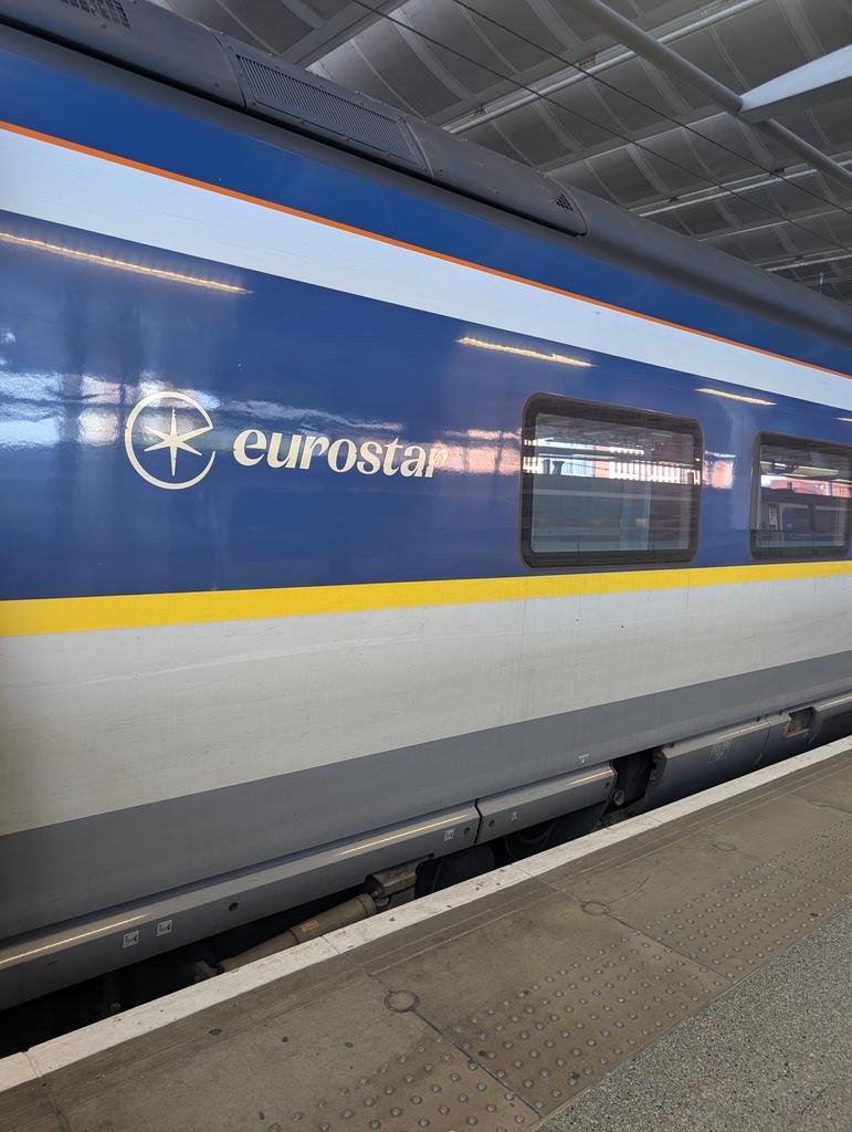 Dan Simpson tweet media