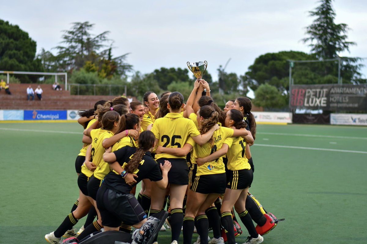 Federació Catalana de Hockey tweet media