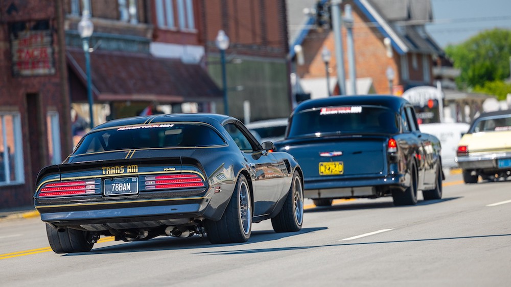 NorwalkRaceFans's tweet image. Miles of brilliant &amp;amp; bodacious cars and trucks will motor into Summit Motorsports Park for the 31st Annual @HotRodPowerTour on June 13! Story: shorturl.at/kt0lu